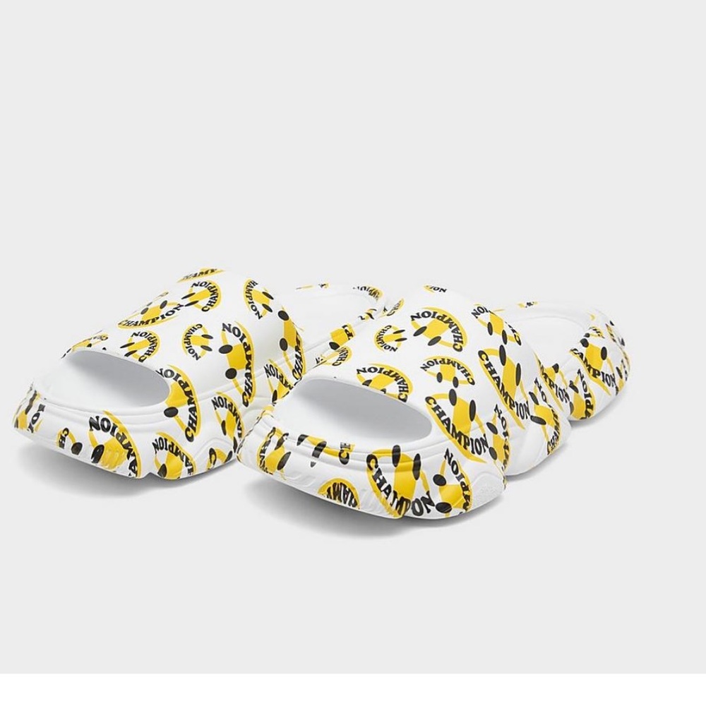 Men’s Champion Meloso Squish Yellow Smiley Slide Sandal, size 8